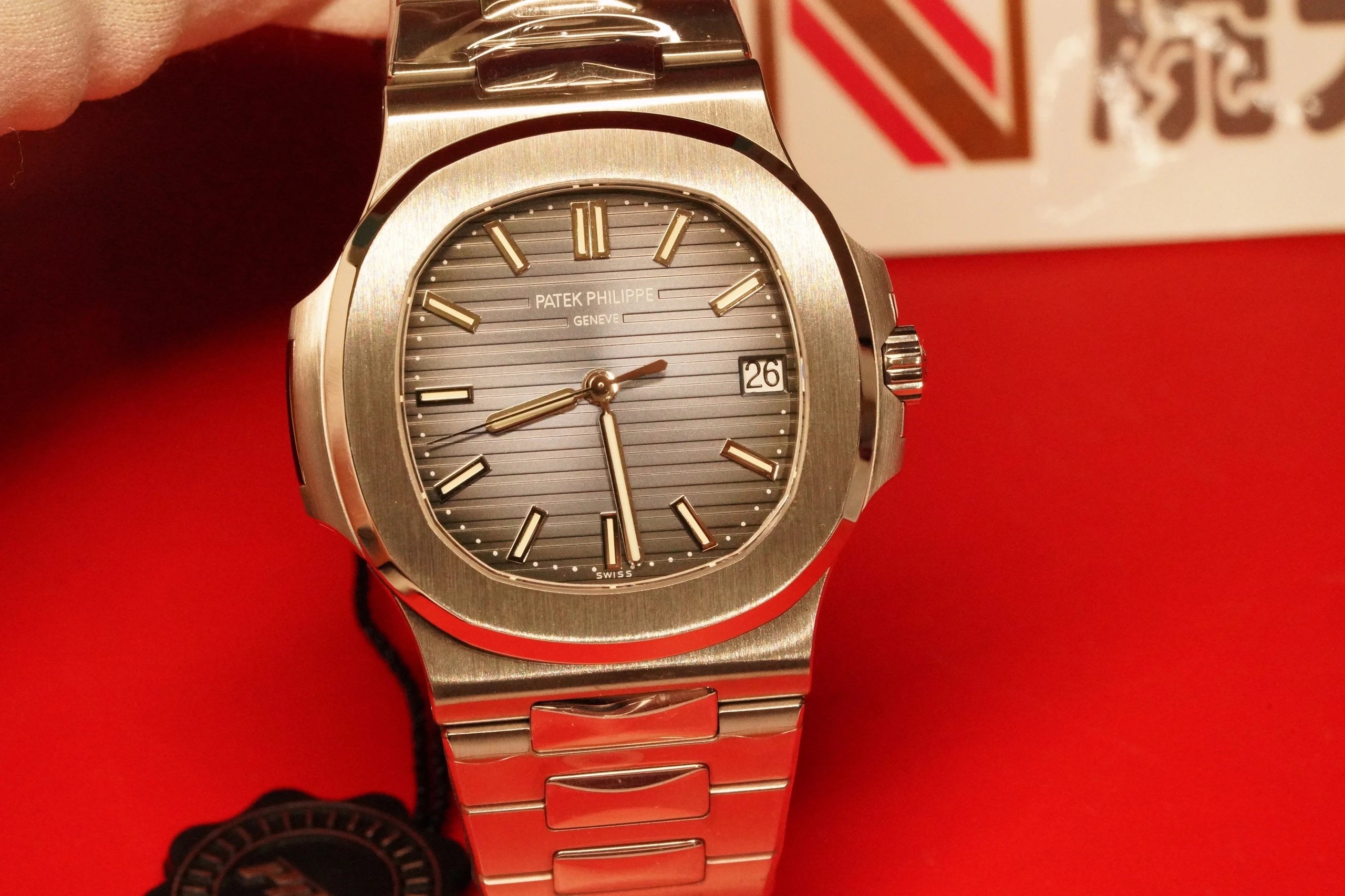 百达PatekPhilippePPFV2版PPF超级鹦鹉螺重磅来袭防水表高仿￥3300.00 第13张