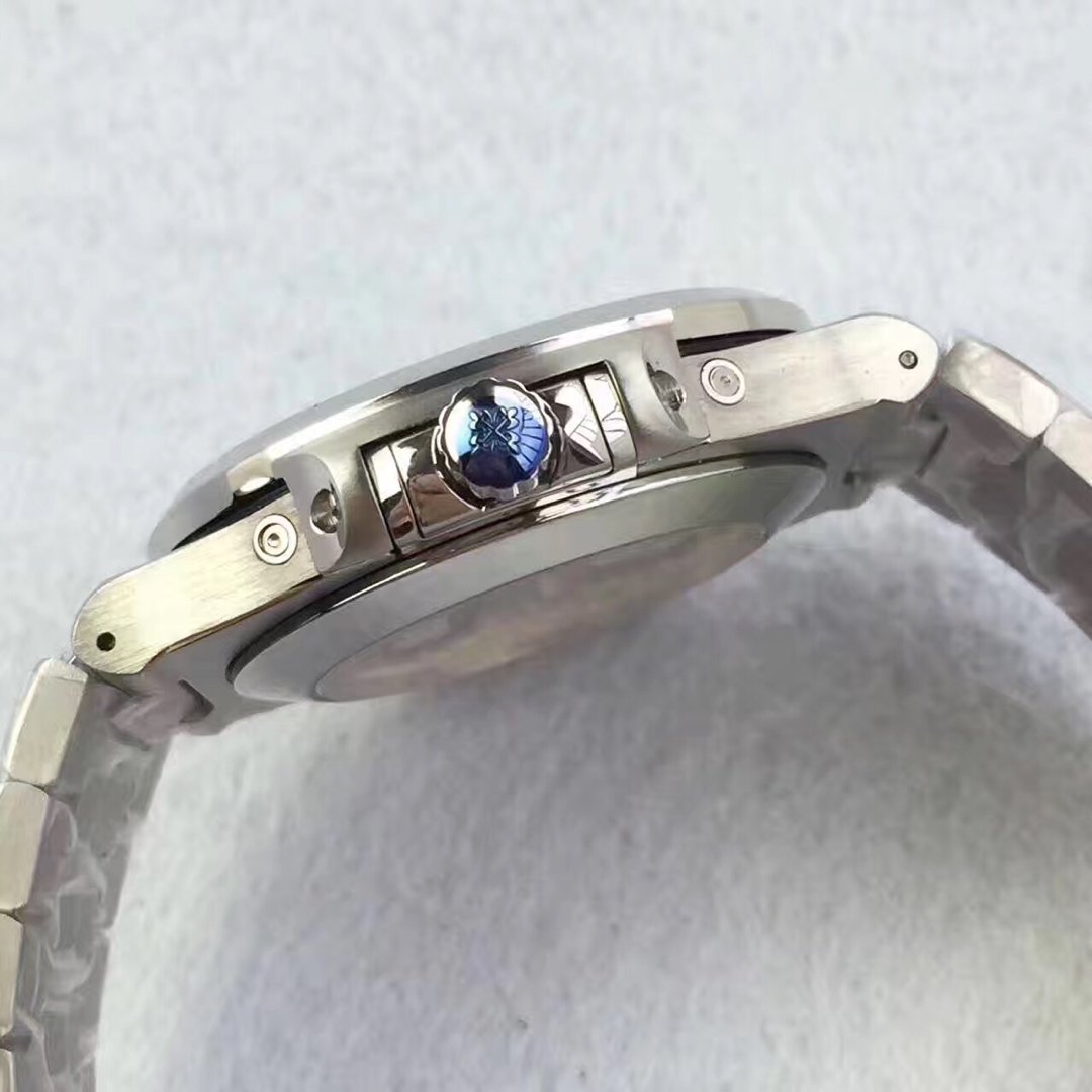 2017年头巨献新款超级百达翡丽复杂5726 百达翡丽月相高彷多少钱￥3250.00 第4张