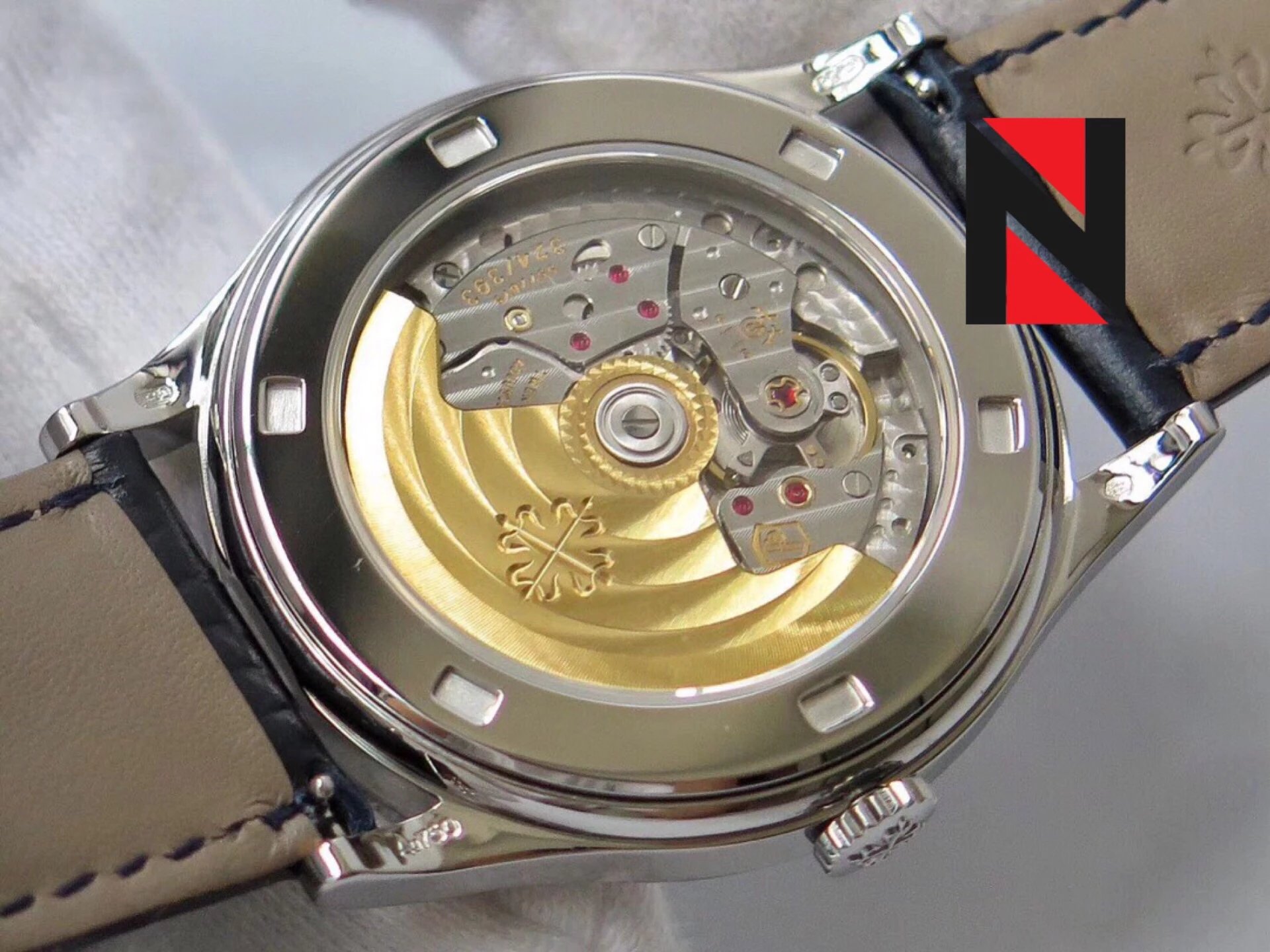 百达PatekPhilippe古典表系列5296G010皮带机械男 zf 百达翡丽古典￥3180.00 第14张