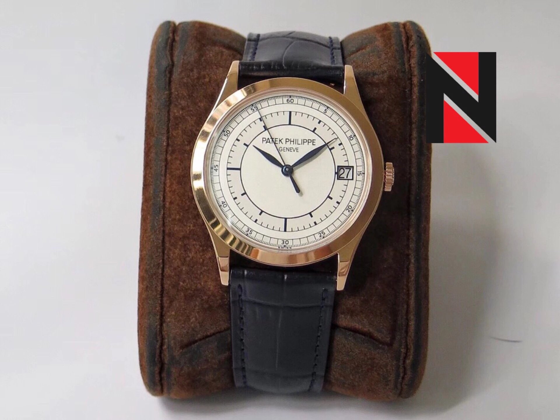 百达PatekPhilippe古典表系列5296G010皮带机械男 zf百达翡丽古典表￥3280.00 第6张