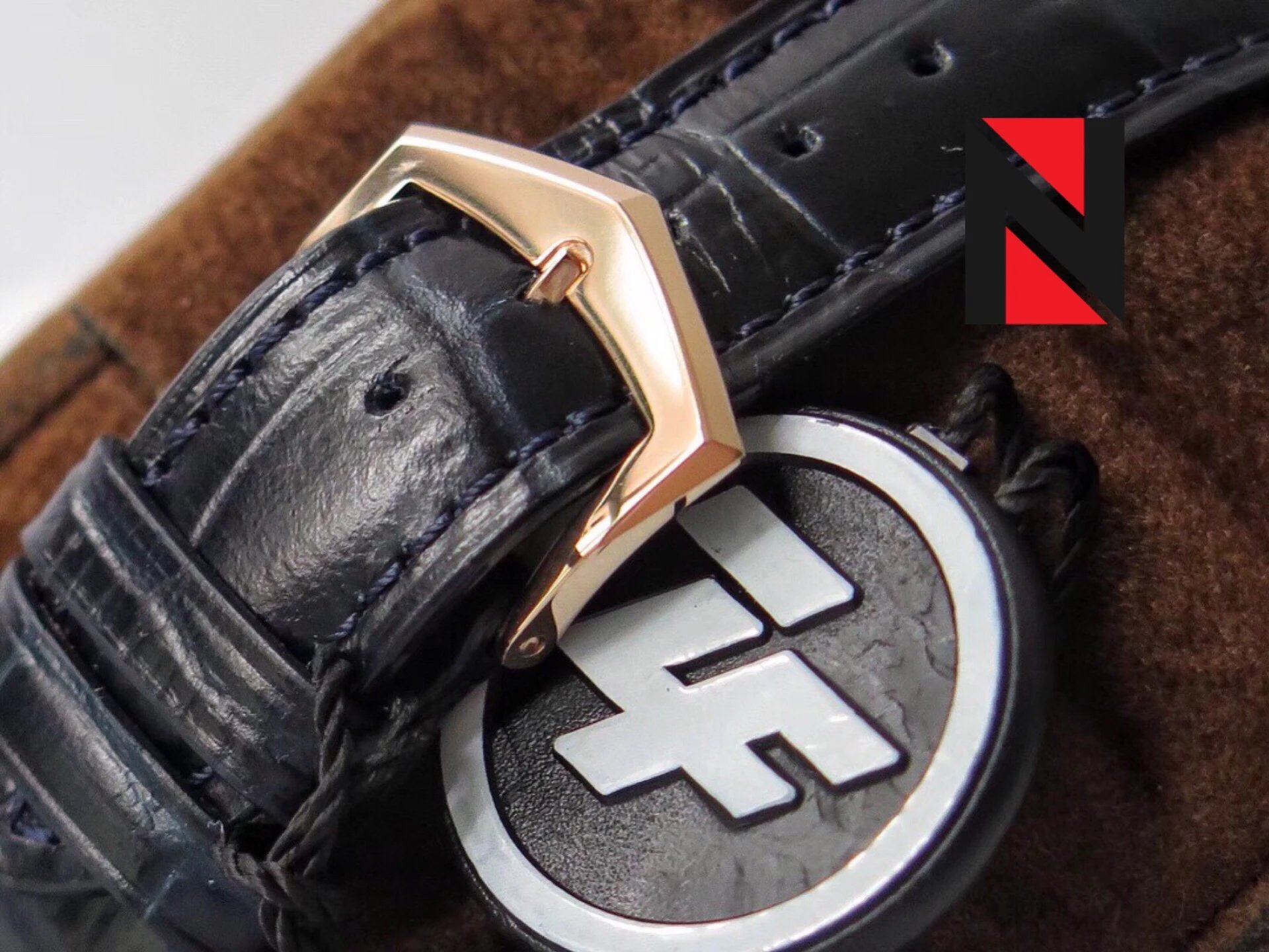 百达PatekPhilippe古典表系列5296G010皮带机械男 zf百达翡丽古典表￥3280.00 第20张