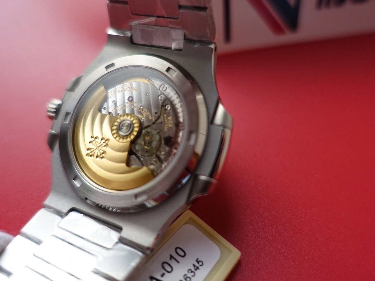 百达PatekPhilippePPFV2版PPF超级鹦鹉螺重磅来袭防水表 百达翡丽鹦鹉螺5712r高仿¥3380.00 第10张 百达PatekPhilippePPFV2版PPF超级鹦鹉螺重磅来袭防水表 百达翡丽鹦鹉螺5712r高仿¥3380.00 第10张