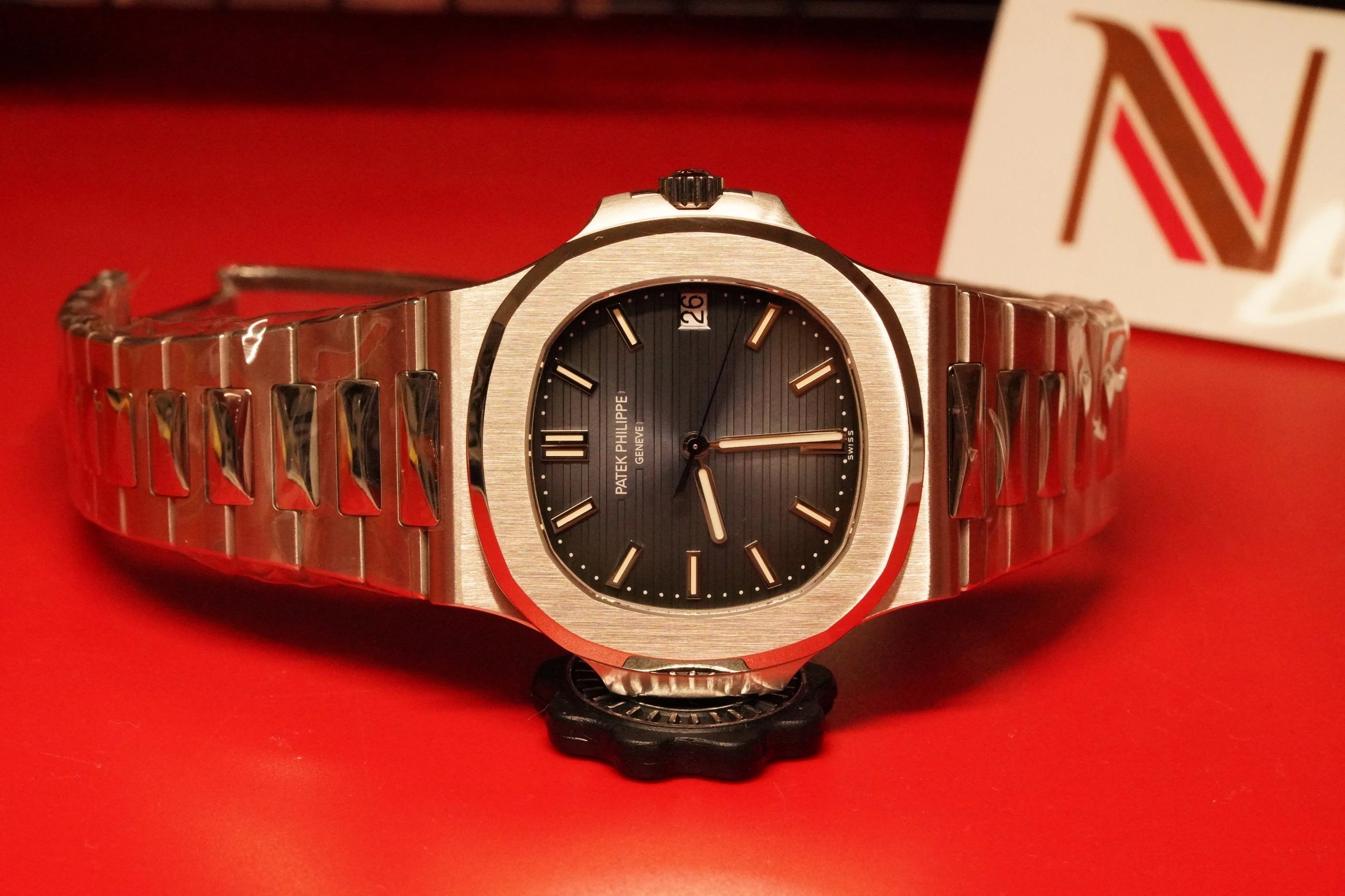 百达PatekPhilippePPFV2版PPF超级鹦鹉螺重磅来袭防水表 百达翡丽鹦鹉螺5712r高仿¥3380.00 第20张 百达PatekPhilippePPFV2版PPF超级鹦鹉螺重磅来袭防水表 百达翡丽鹦鹉螺5712r高仿¥3380.00 第20张