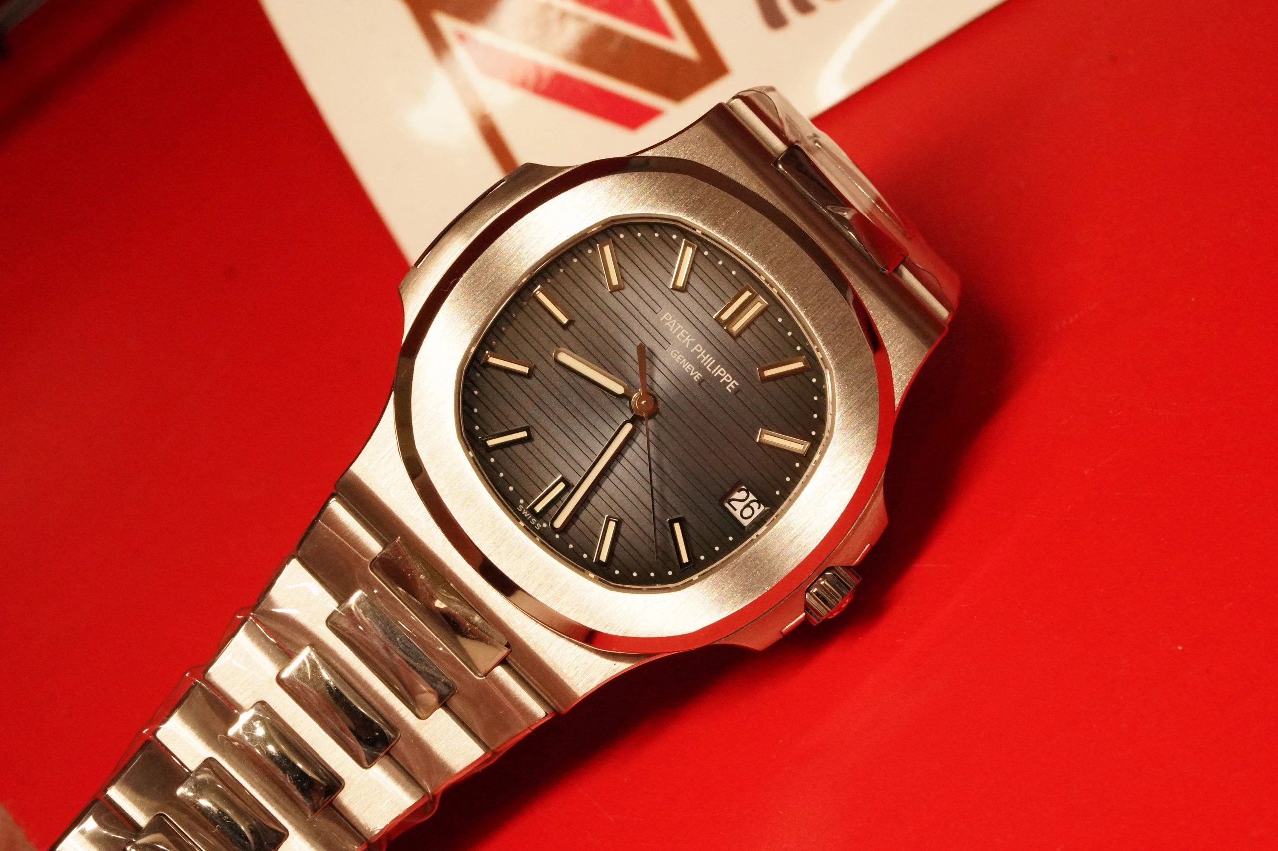 百达PatekPhilippePPFV2版PPF超级鹦鹉螺重磅来袭防水表 百达翡丽鹦鹉螺5712r高仿¥3380.00 第26张 百达PatekPhilippePPFV2版PPF超级鹦鹉螺重磅来袭防水表 百达翡丽鹦鹉螺5712r高仿¥3380.00 第26张