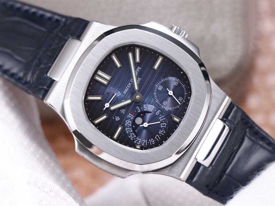 PF百达fei丽鹦鹉螺运动系列5712直径40.mm精钢表带透底男士腕表手动 百达翡丽鹦鹉螺5711手表仿品￥3480.00 第2张