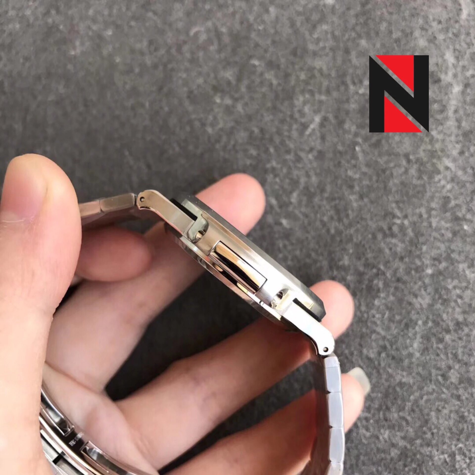 百达PatekPhilippe7118女士腕表PF厂出品独家一体机芯 百达翡丽精仿女钻表￥3380.00 第5张