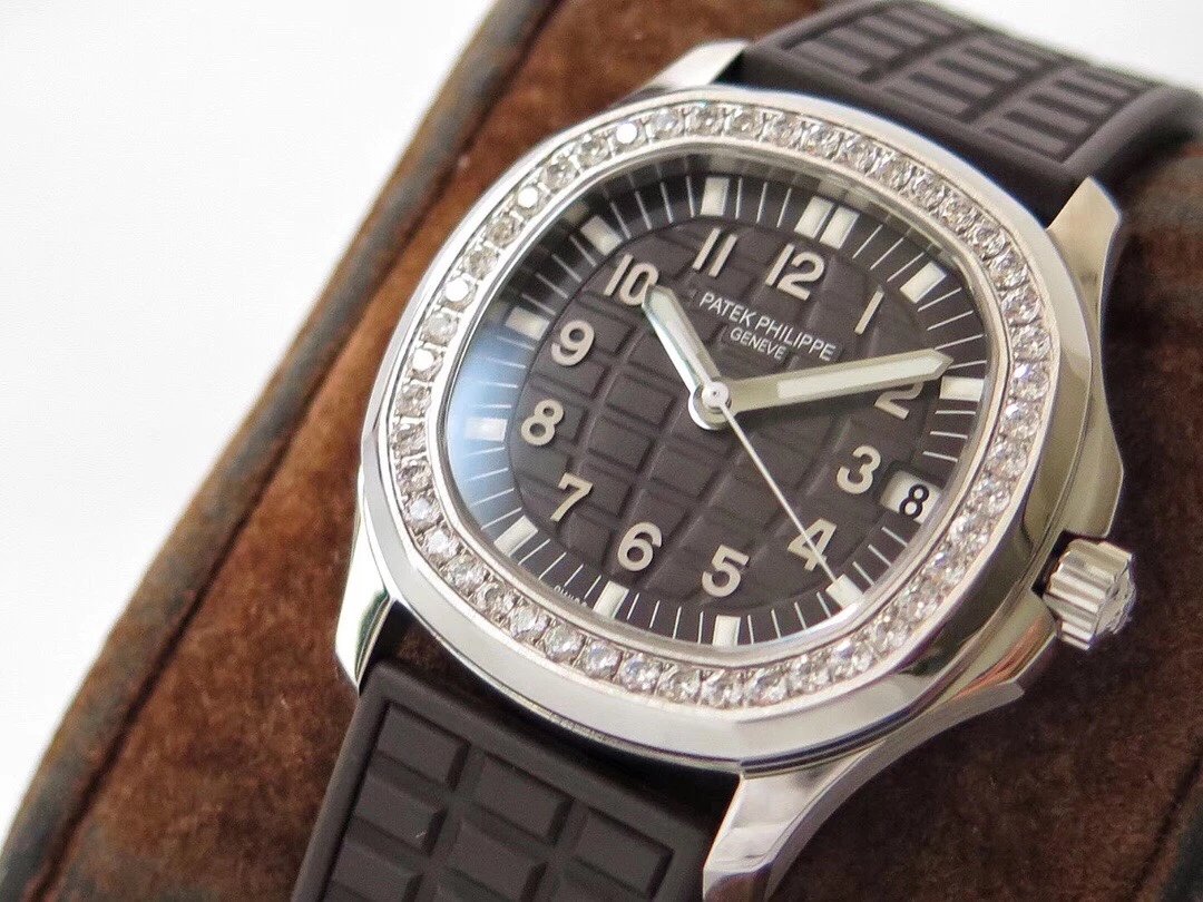 PPF百达PatekPhilippeAQUANAUT女装款橡胶带独家定制 百达翡丽高仿表价格女电子￥3480 第4张