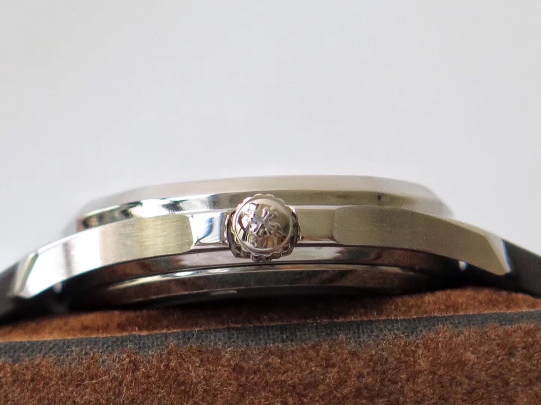 PPF百达PatekPhilippeAQUANAUT女装款橡胶带独家定制 百达翡丽高仿表价格女电子￥3480 第6张