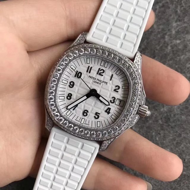 PPF厂手表百达翡丽AQUANAUT系列5068R001手雷18k金镶钻自动机械女表橡胶 百达翡丽750高仿女表￥3480.00 第2张