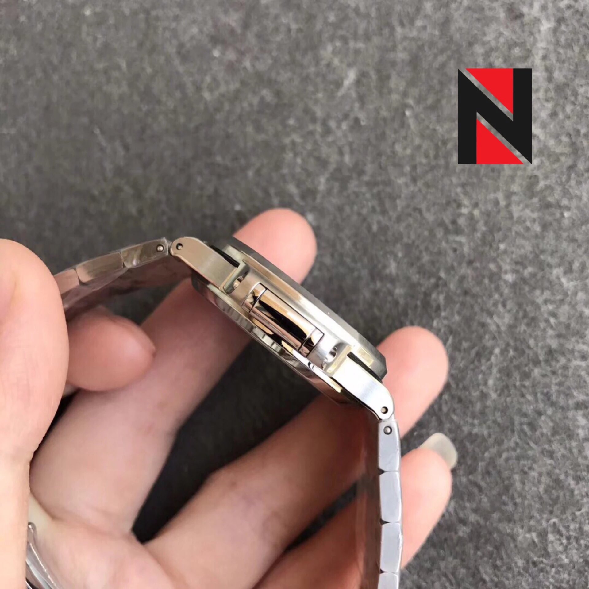 百达PatekPhilippe7118女士腕表PF厂出品独家一体机械 百达翡丽高仿镶钻女表￥3480.00 第4张