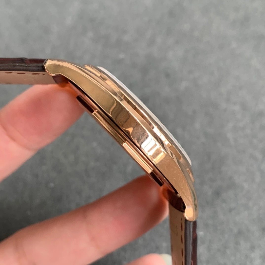 ZF再推钢王爆品江诗丹顿伍陆之的 江诗丹顿伍陆之高端复刻表￥3280.00 第5张