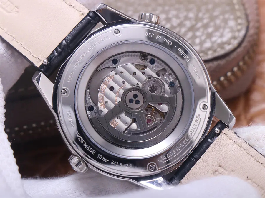 高仿积家北宸男表价格 ZF厂积家904847J 渐变蓝￥4580 第8张