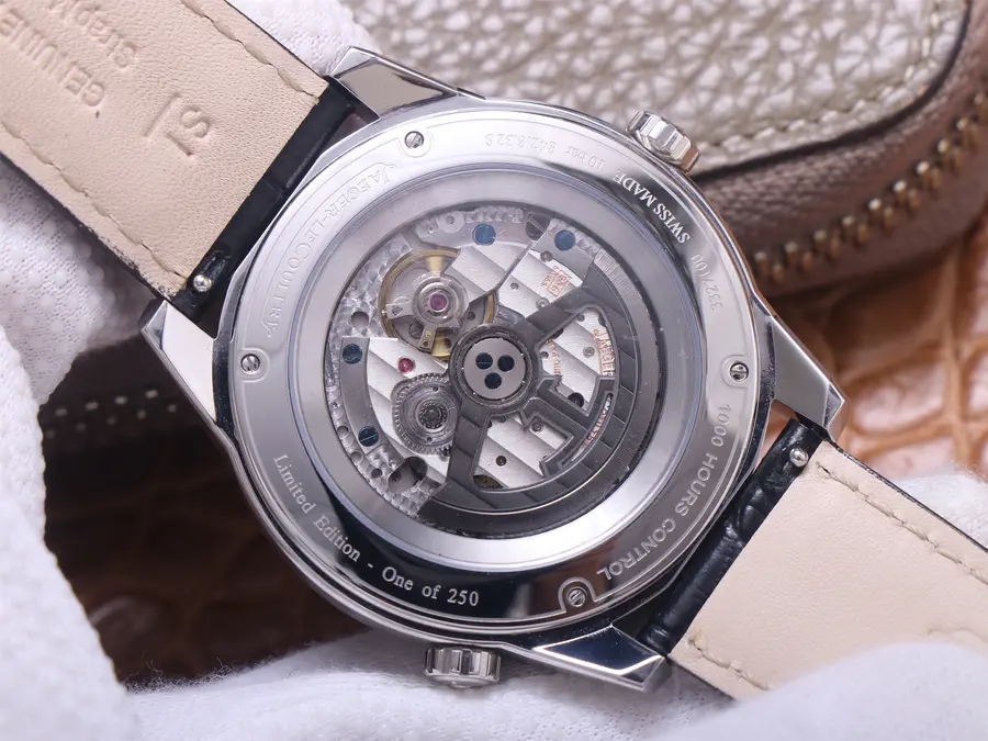 高仿积家北宸男表价格 ZF厂积家904847J 渐变蓝￥4580 第9张