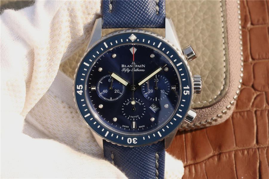 复刻手表宝珀五十寻 KJ宝珀五十噚系列5200款￥3880