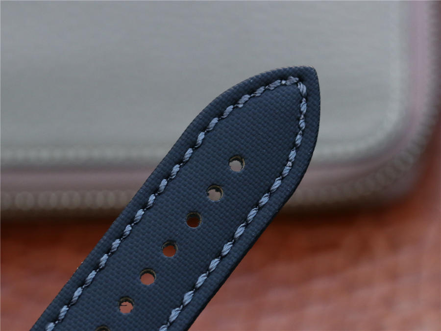 高仿宝珀五十噚值得买吗 HG宝珀全新的五十噚大日历5050-12B30-B52A¥4580 第10张 高仿宝珀五十噚值得买吗 HG宝珀全新的五十噚大日历5050-12B30-B52A¥4580 第10张