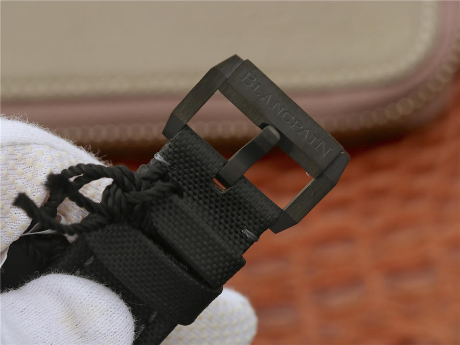 高仿宝珀哪家做得好 8F宝珀五十噚系列 5000-1110-B52A¥3480 第9张 高仿宝珀哪家做得好 8F宝珀五十噚系列 5000-1110-B52A¥3480 第9张