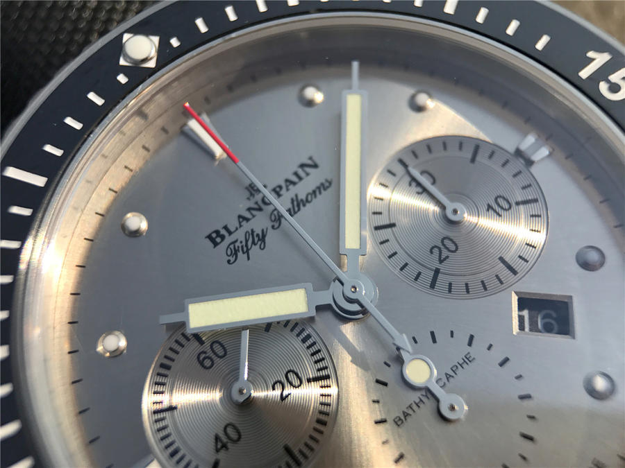 宝珀五十仿表吧 KJ宝珀五十噚系列5200款￥3880 第5张