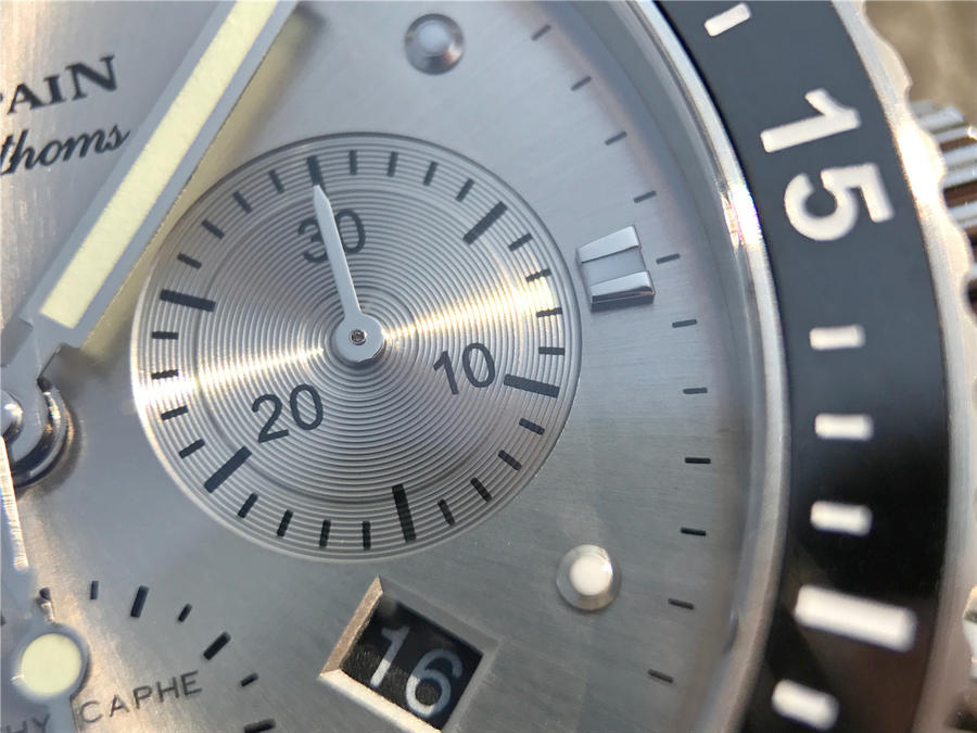 宝珀五十仿表吧 KJ宝珀五十噚系列5200款￥3880 第7张