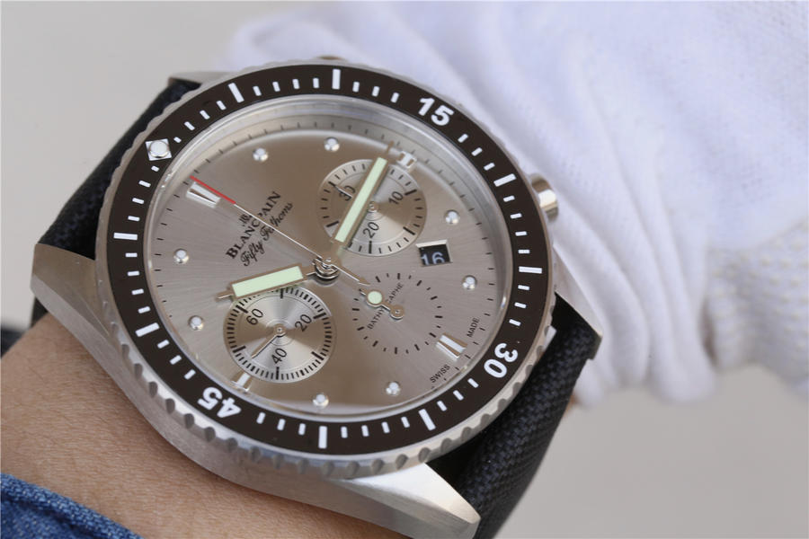 宝珀五十仿表吧 KJ宝珀五十噚系列5200款￥3880 第18张