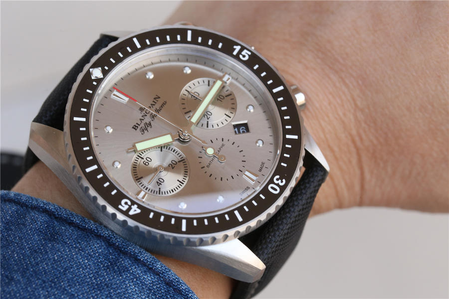 宝珀五十仿表吧 KJ宝珀五十噚系列5200款￥3880 第19张