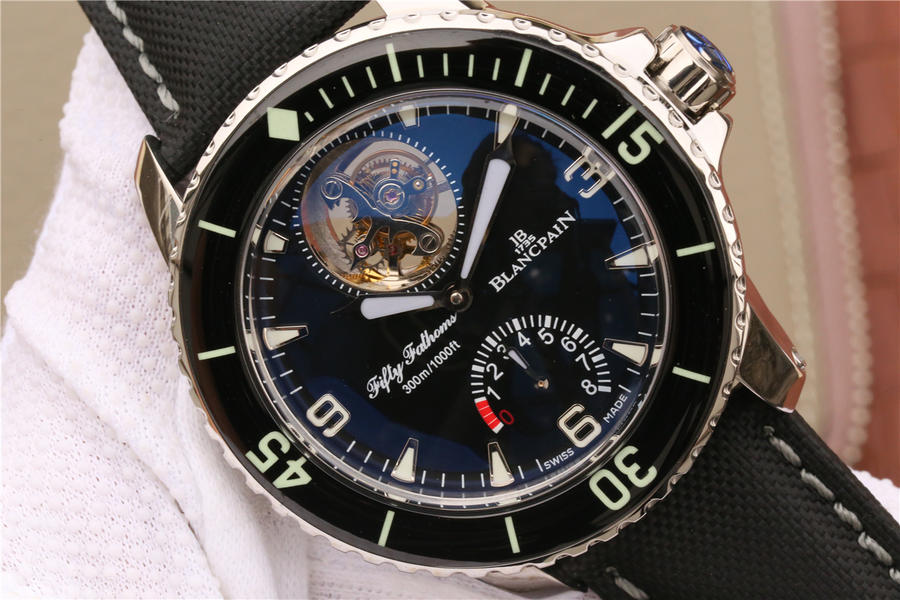 宝珀陀飞轮高仿 JB宝珀五十噚系列版5025-1530-52￥7480 第4张