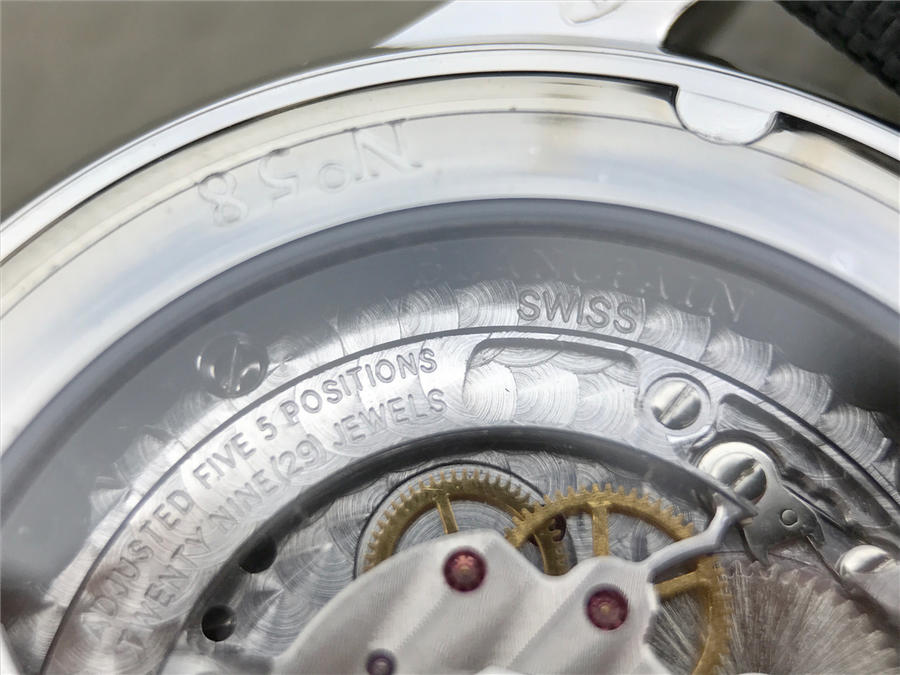 宝珀陀飞轮高仿 JB宝珀五十噚系列版5025-1530-52￥7480 第14张
