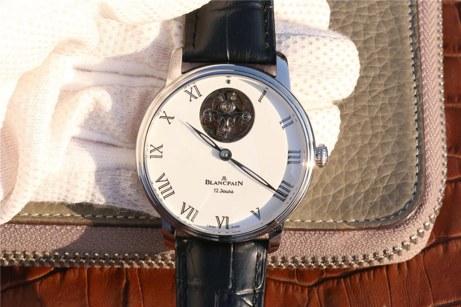 宝珀陀飞轮精仿 宝珀经典系列66240-3431-55B￥6680