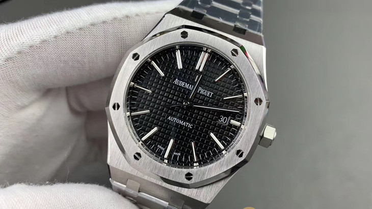 jf厂爱彼皇家橡树系列 15400ST.OO.1220ST.01 黑盘￥3680 第3张