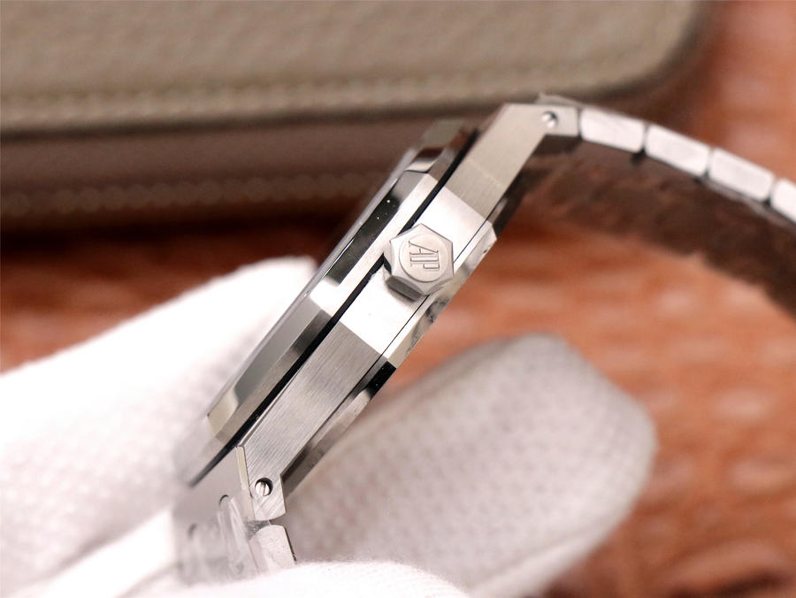 ZF厂爱彼手表 皇家橡树系列15500ST.OO.1220ST.02 高仿表￥3980 第6张