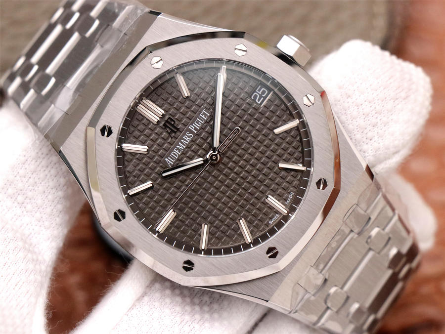 ZF厂爱彼手表 皇家橡树系列15500ST.OO.1220ST.02 高仿表￥3980 第2张