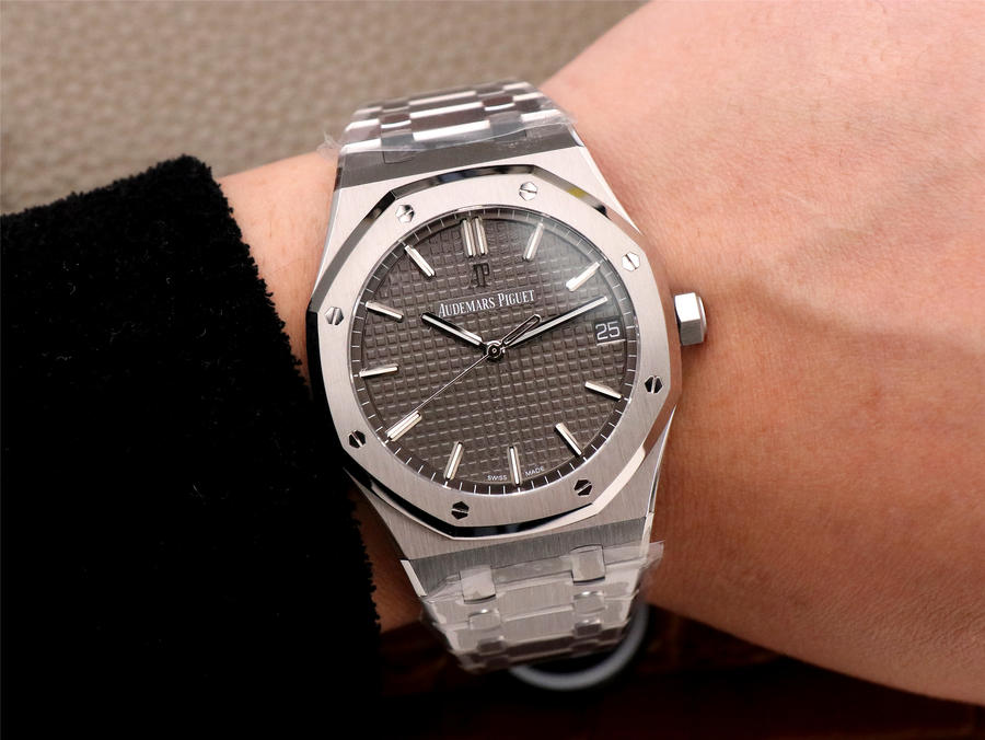 ZF厂爱彼手表 皇家橡树系列15500ST.OO.1220ST.02 高仿表￥3980 第11张