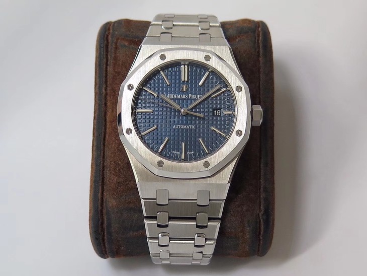 ZF厂爱彼15400价格 高仿爱彼皇家橡树系列15400ST.OO.1220ST.03¥3680 第1张 ZF厂爱彼15400价格 高仿爱彼皇家橡树系列15400ST.OO.1220ST.03¥3680 第1张