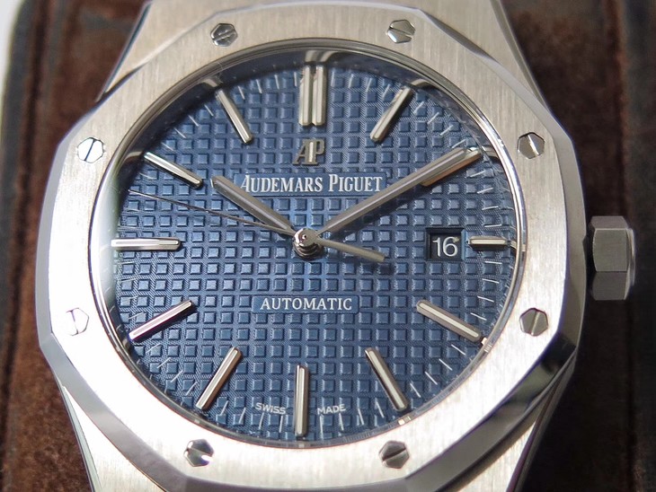 ZF厂爱彼15400价格 高仿爱彼皇家橡树系列15400ST.OO.1220ST.03¥3680 第6张 ZF厂爱彼15400价格 高仿爱彼皇家橡树系列15400ST.OO.1220ST.03¥3680 第6张