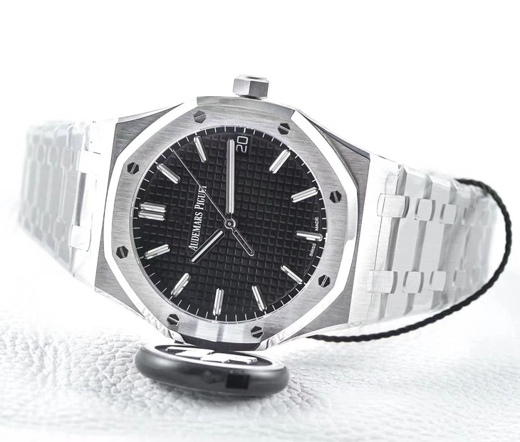 zf厂爱彼15500价格 高仿爱彼皇家橡树15500ST.OO.1220ST.03 机械男表¥3980 第3张 zf厂爱彼15500价格 高仿爱彼皇家橡树15500ST.OO.1220ST.03 机械男表¥3980 第3张