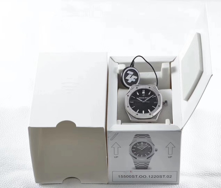 zf厂爱彼15500多少钱 精仿爱彼皇家橡树15500ST.OO.1220ST.02 男表价格￥3980 第13张