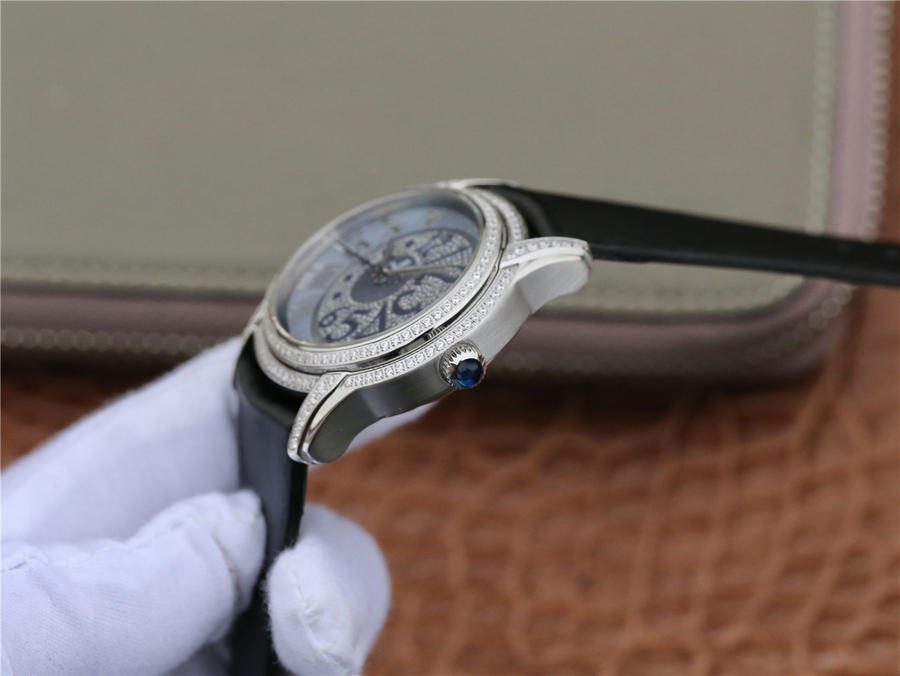 爱彼复刻女手表图片 千禧系列77303BC手表 贝壳盘￥3680 第6张