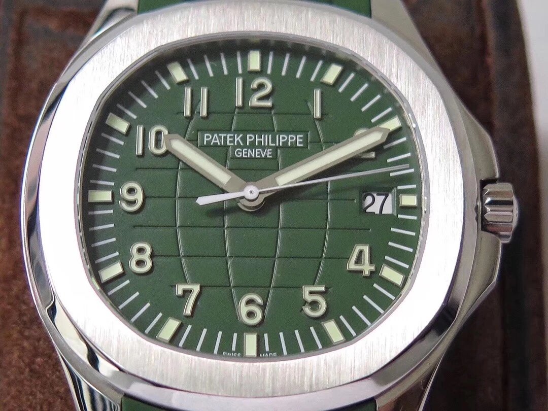 百达PatekPhilippe海底探险者系列胶带机械男士手表的￥3180.00 第3张